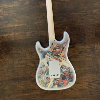 Fender  Stratocaster  2020 Comic book silver burst image 2