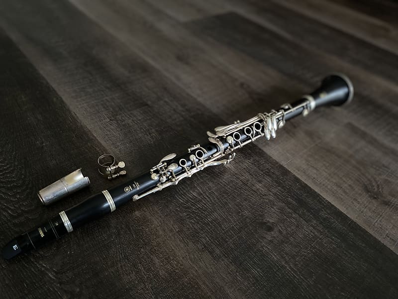 Yamaha YCL-450 Intermediate Bb Clarinet with Silver-Plated Keys