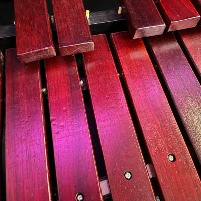Stagg Red Wood Xylophone 37 Note Set with Clevelander Mallets, stand and Stagg Case. image 4