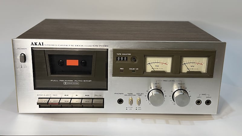 Akai CS-703D  			