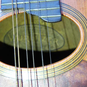 Wurlitzer  mandolin bowl back period correct case  natural image 7