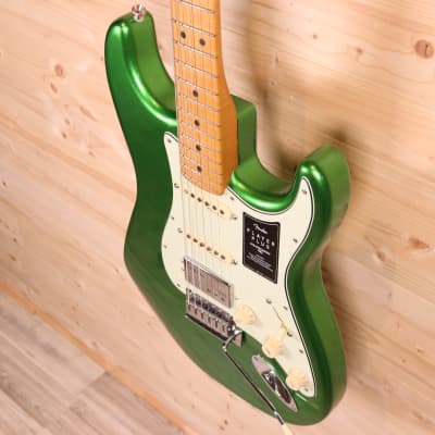 Fender Player Plus Stratocaster HSS - Maple Fingerboard, Cosmic Jade image 4