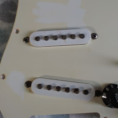 Squier Affinity Loaded Pickguard - S-S-S (2006) White image 3