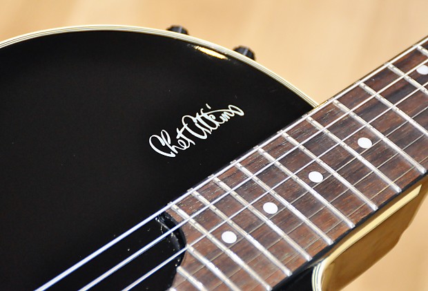 Epiphone Chet Atkins SST Studio Ebony Signature with
