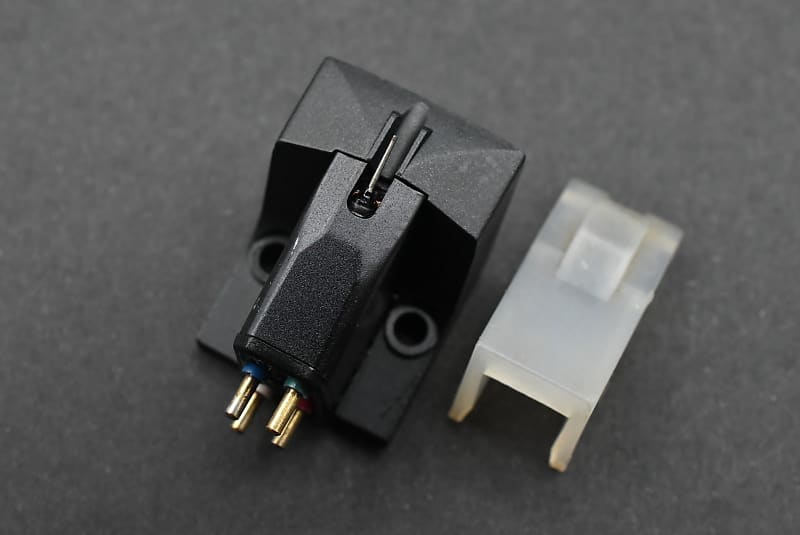 Technics EPC-300MC MC Cartridge - Titanium Nitride Cantilever  			