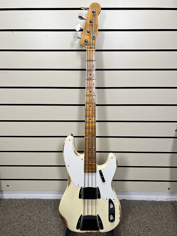 Fender Fender Custom Shop 55 Precision Bass Heavy Relic  Vintage White 2023 image 1