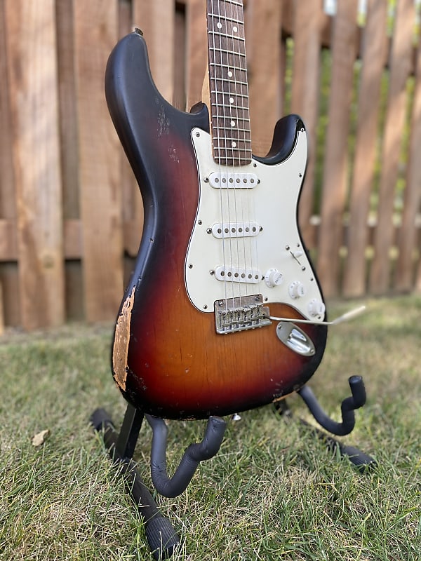 Fender American Standard Stratocaster with Rosewood Fretboard 2008 - 2016 - 3-Color Sunburst image 1
