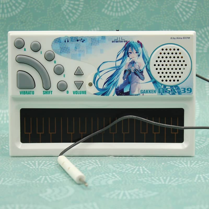 Gakken Otona no Kagaku NSX-39 Pocket Miku Singing Keyboard Miku Hatsune