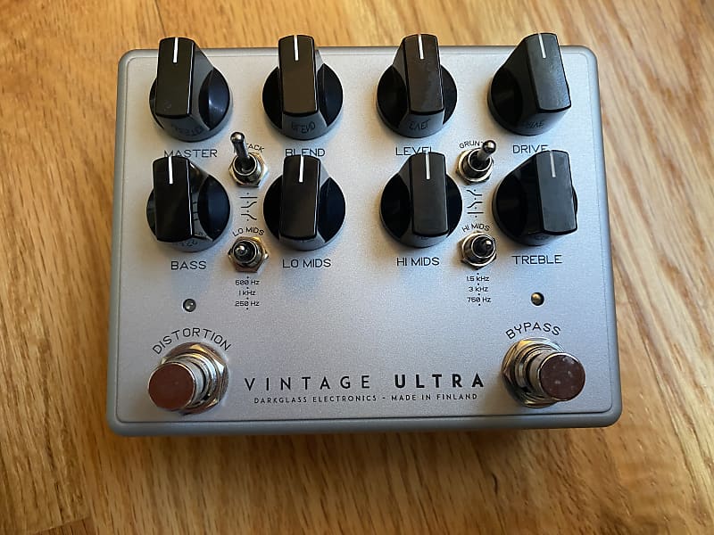 Darkglass Vintage Ultra V2 with AUX In-