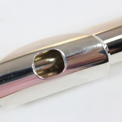 Azumi Model AZ3SRBEO Professional Solid Silver Flute SN YD00401 DISPLAY MODEL image 3