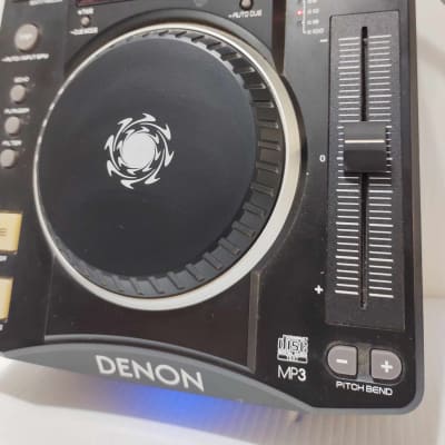 Denon Denon DN-S700 Compact Tabletop CD/MP3 Disc Player 2009 - Black image 3