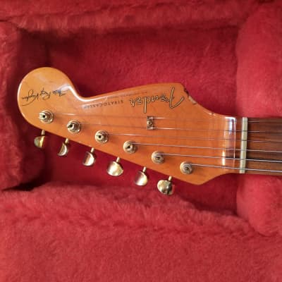 Fender SRV Stevie Ray Vaughan Signature Stratocaster 1997 - Sunburst image 3