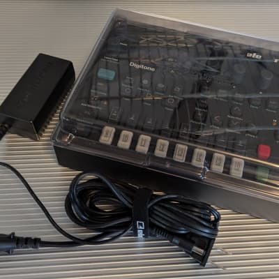 Elektron Digitone with Decksaver cover & sound packs - Excellent
