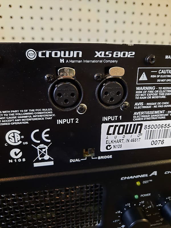 Peavey Crown XLS 802 2 Channel Power Amplifier Reverb