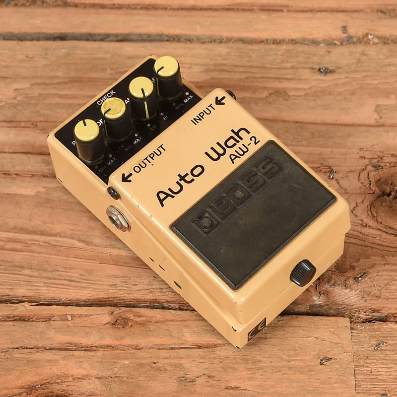 Boss AW-2 Auto Wah