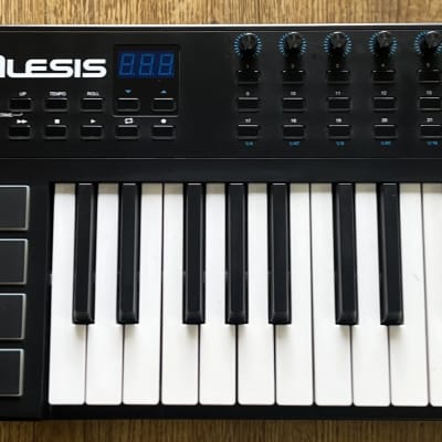 ALESIS VI25 USB MIDI KEYBOARD CONTROLLER 25 KEYS (USED)