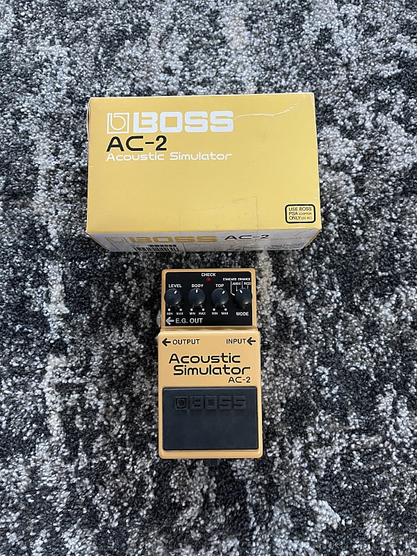 Boss Roland AC-2 Acoustic Simulator Emulator Guitar Effect Pedal + Original  Box