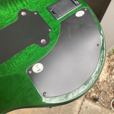 Parker Pm 24 emerald Green Flame Top hornet single cut piezo electric guitar  - Emerald Green Flame image 11