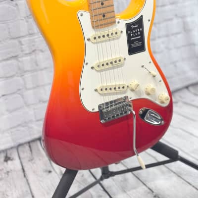 Fender Player Plus Stratocaster | Reverb