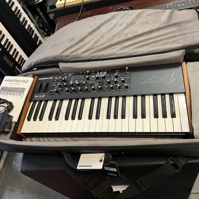 Dave Smith Instruments Mopho x4 44-Key 4-Voice Polyphonic Synthesizer /Synth with gig bag //ARMENS// image 2