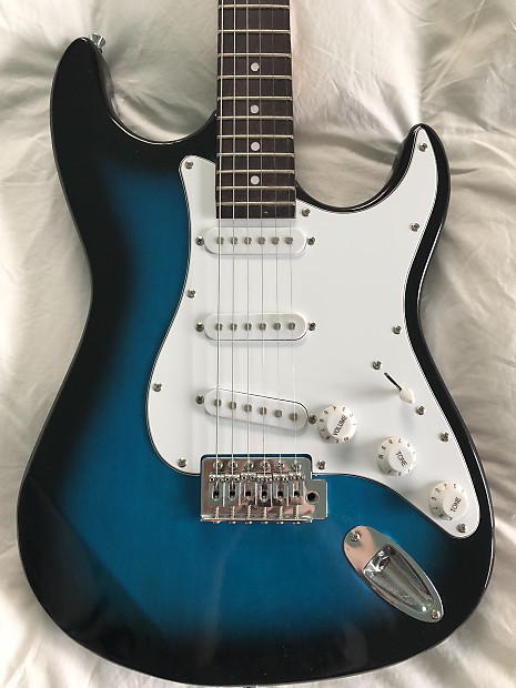 Crescent stratocaster top