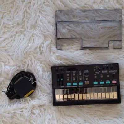 Korg Volca FM Digital FM with dust cover and ac adapter