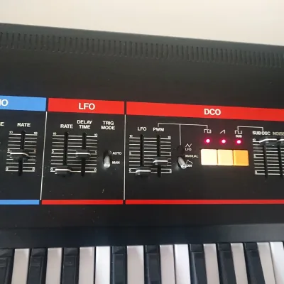 Roland  Juno 6 With MIDI image 8