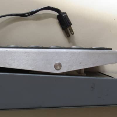 Musitronics Mu-Tron C-200 Wah and Volume pedal image 3