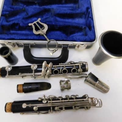 Selmer Bundy Deluxe Soprano Clarinet, with case image 5