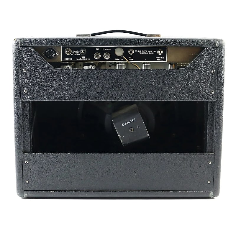Fender Black Panel Deluxe 2-Channel 20-Watt 1x12" Guitar Combo 1963 - 1966 image 2