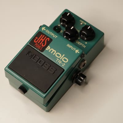 Boss TR-2 Tremolo w/ XTS Mod | Reverb