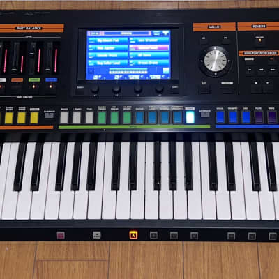 Amazing Roland Jupiter 80 76-Key Digital Synthesizer