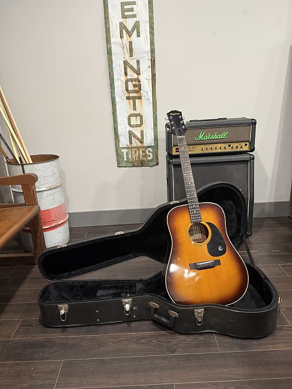 Epiphone Texan FT-145 SB 70's with Hard Shell Case image 1