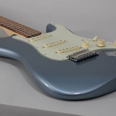 2021 Fender Deluxe Roadhouse Stratocaster Mystic Ice Blue Finish Electric Guitar w/Gig Bag image 3
