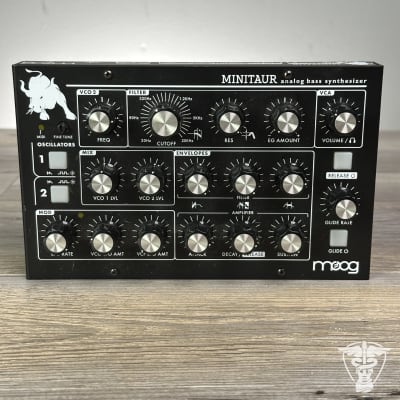 Moog Minitaur Rev2 TBP002 (USED)