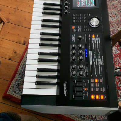 Roland V-Synth GT 61-Key Elastic Audio Synthesizer 2007 - 2009 - Black