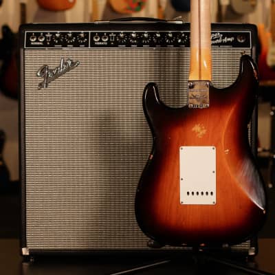 Fender Custom Shop LTD 1956 Relic Stratocaster - Wide Fade 2-Tone Sunburst image 2