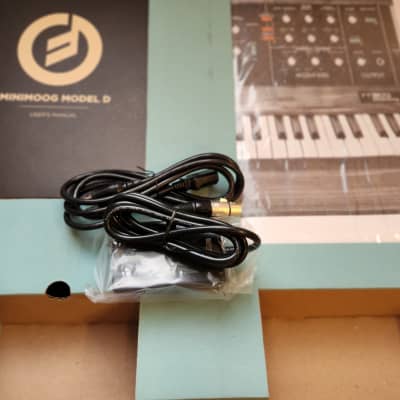 Moog Minimoog Model D Reissue 44-Key Monophonic Synthesizer (2022) 2022 - Present - Black / Wood image 5