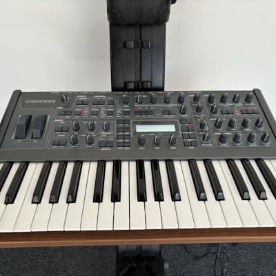 Access Virus TI2 Dark Star Keyboard