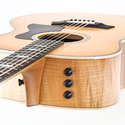 Taylor 618E Flamed Maple Sitka Spruce 2022 image 10