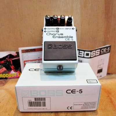 Boss CE-5 Chorus Ensemble (Blue or Pink Label) | Reverb Australia