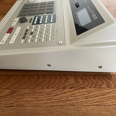Akai MPC60II Integrated MIDI Sequencer and Drum Sampler 1991 - 1994 - Grey image 3