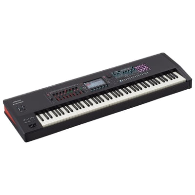 Roland FANTOM-8 Music Workstation Keyboard, 88-Key image 3