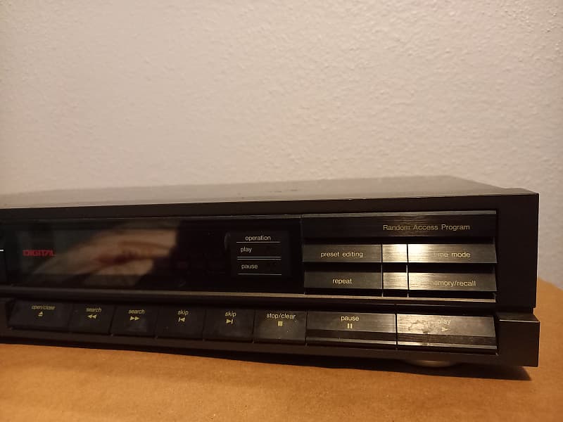 Vintage 1987 Technics high quality Single Disc CD Player Model SL-P120 Untested