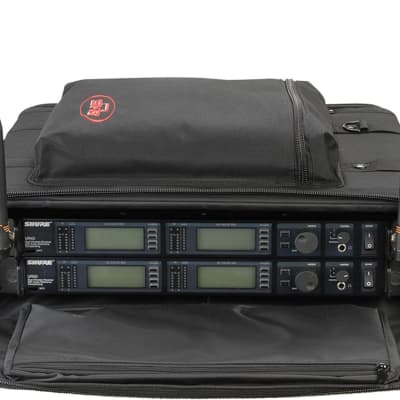 SKB Cases 2U Series Soft Rack Case with Steel Rails, Heavy Duty Zippers, Outer Pocket, and Shoulder Straps, For Wireless Microphone Systems and Pre-Amps image 3