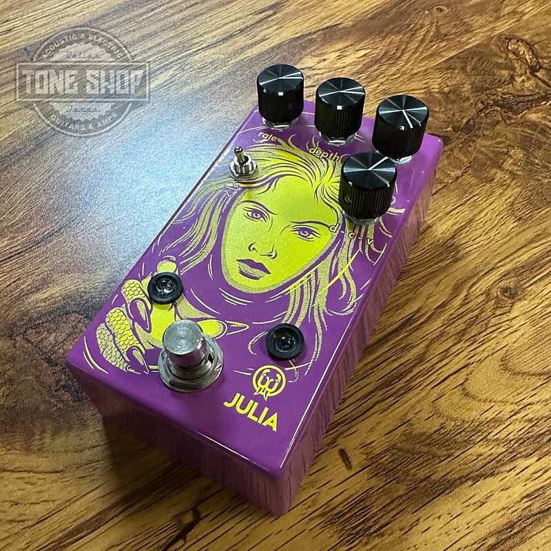 Used Walrus Audio Julia Chorus/Vibrato V1 TSU16337 | Reverb