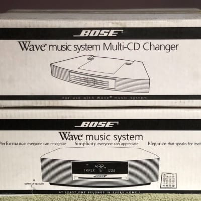 Bose Wave Music System III with Multi-CD Changer, Titanium Silver image 1