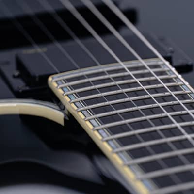 B.C. Rich Warlock NJ Deluxe w/ Gigbag – Iconic Metal Axe with Aggressive Looks, Stage-Ready Firepower image 15