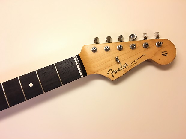 Road worn strat shop neck