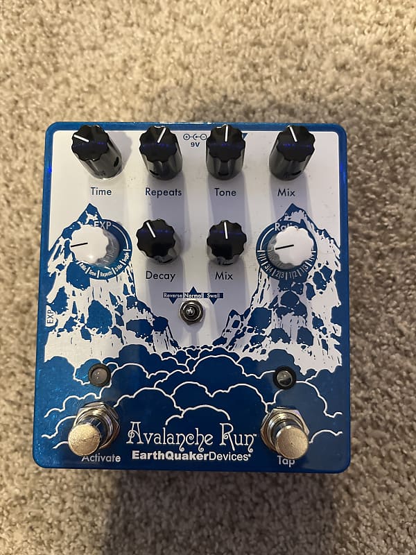 EarthQuaker Devices Avalanche Run Stereo Reverb & Delay with Tap Tempo V2